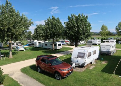 NAV02-Camping-Grosszuegige-Parzellen_800x533.jpg